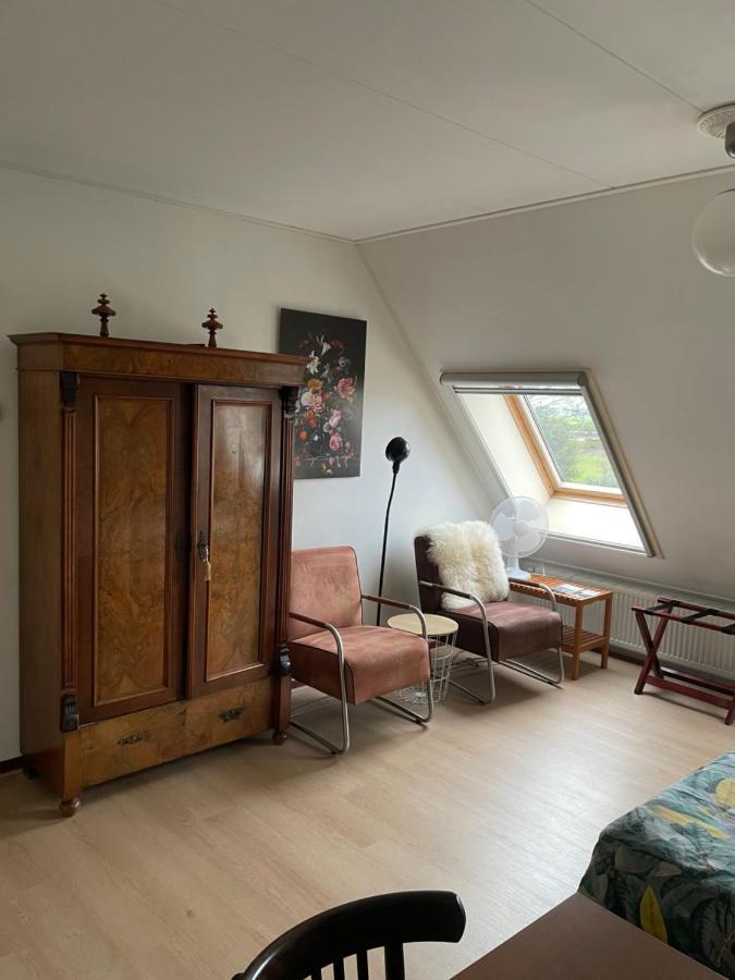 De Stjelp Pleats Bed & Breakfast Lemmer Ngoại thất bức ảnh
